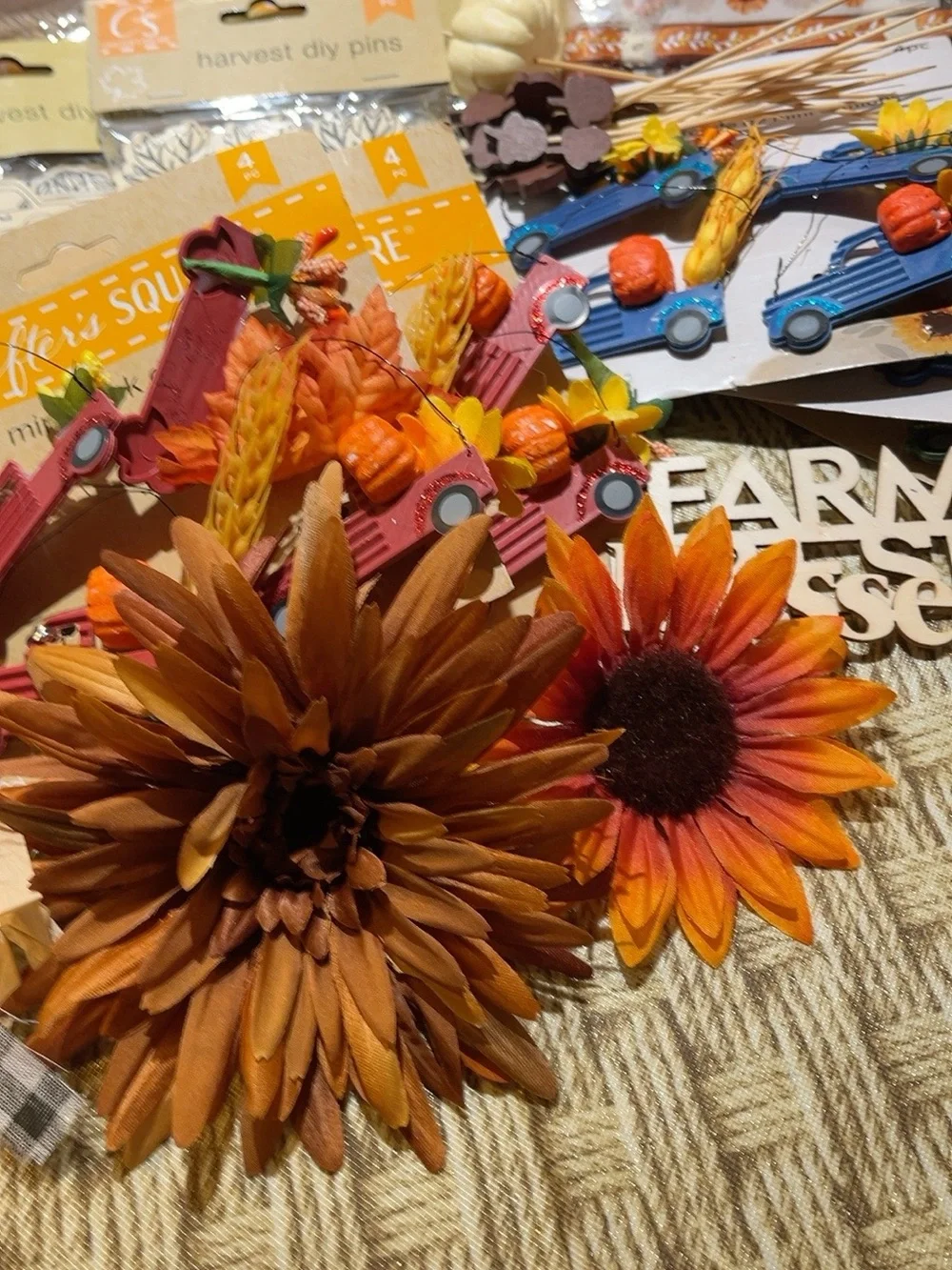 Harvest Floral & Pumpkin Craft Kit - Orange Fall Decorations